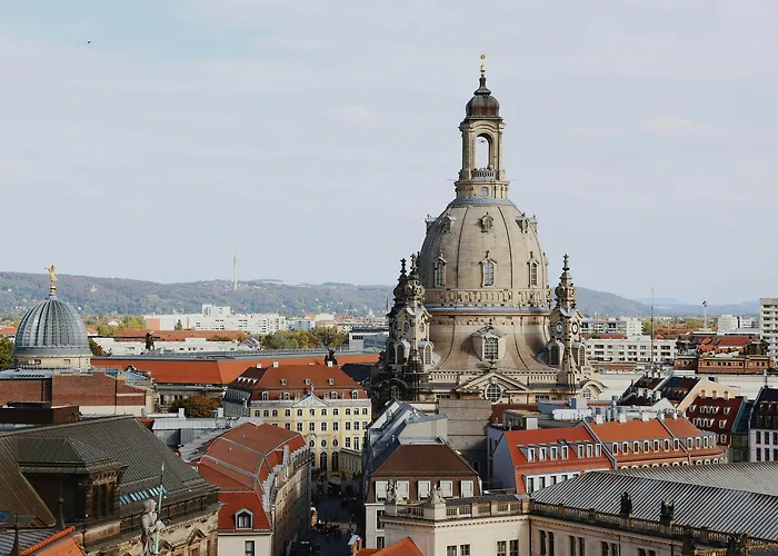 Premier Inn Dresden City Centre