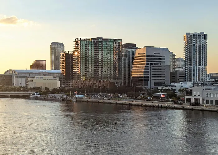 Extended Stay America Suites - Tampa - Airport - N Westshore Blvd