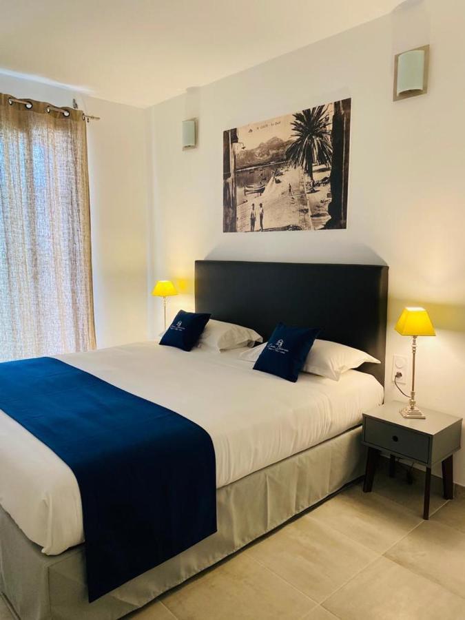 Chambre Supérieure avec 1 Lit King-Size et 1 Lit Simple - Non-Fumeurs