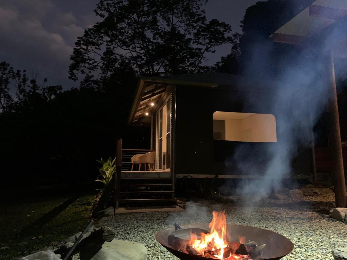 Ochre Hut (Self-Contained Eco-Hut)
