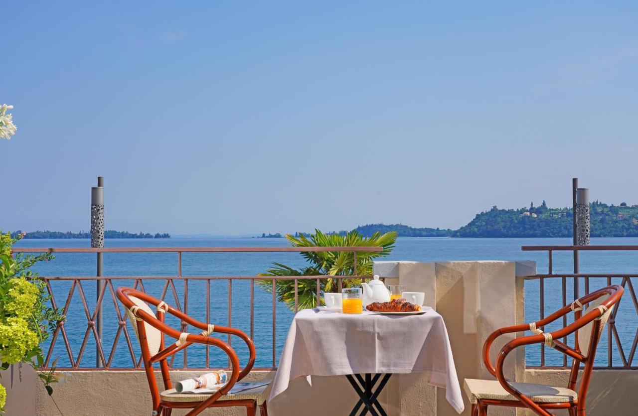 Superior Double or Twin Room Lake View Terrace