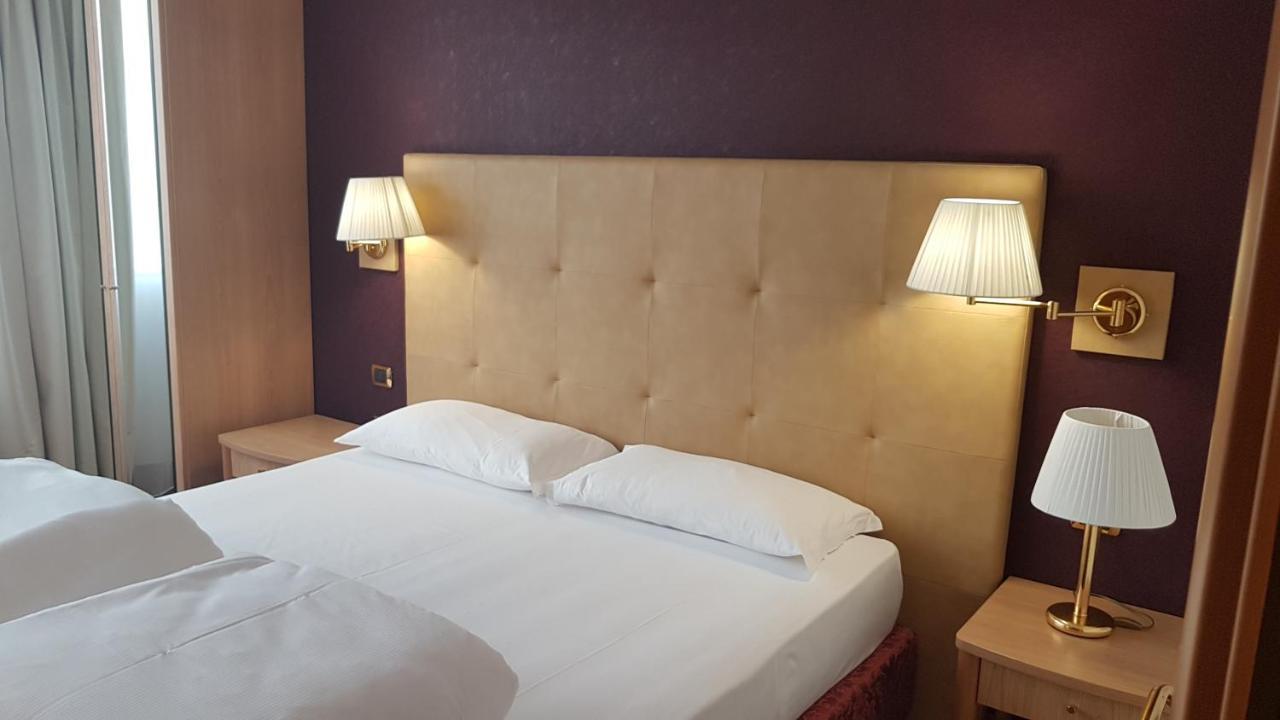 Double Room Disability Access,1163088159:JPEG