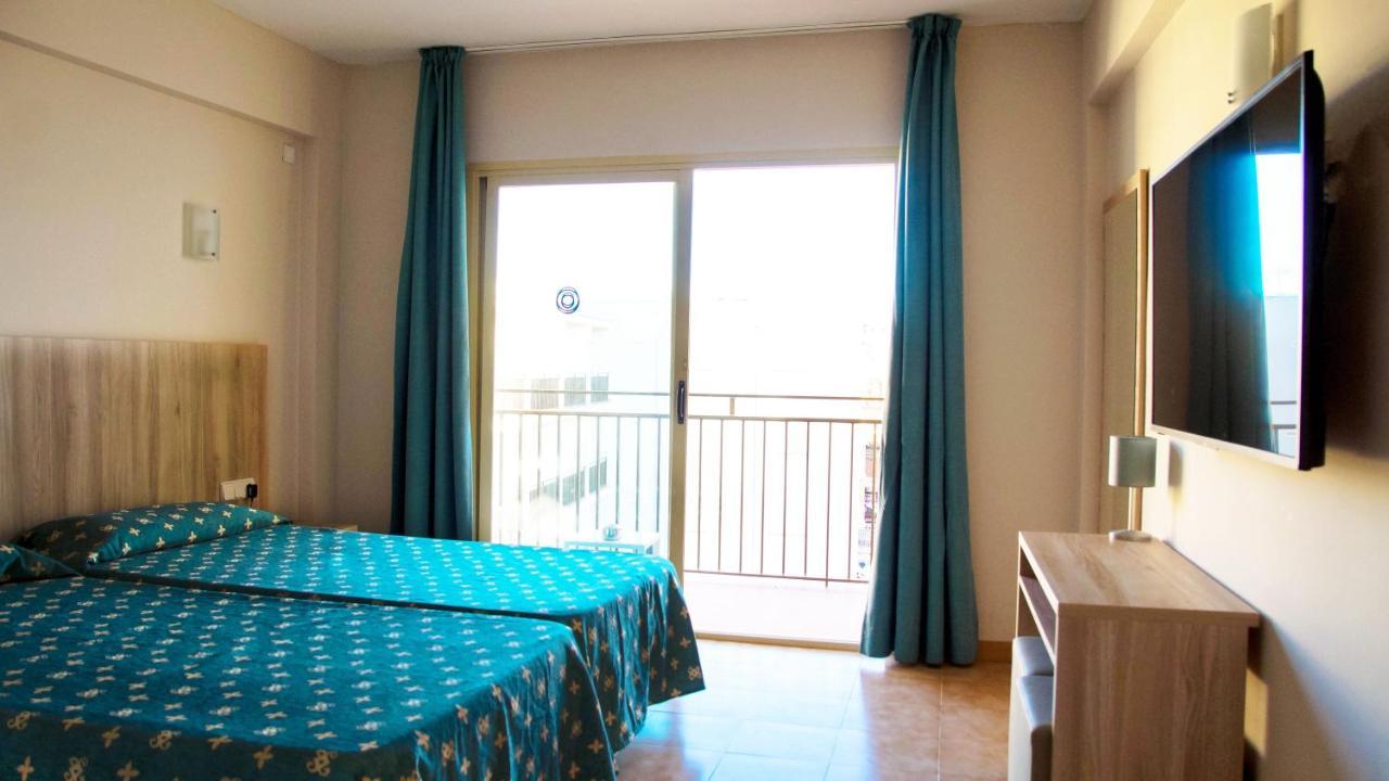 Tweepersoonskamer met 1 of 2 Bedden en Balkon