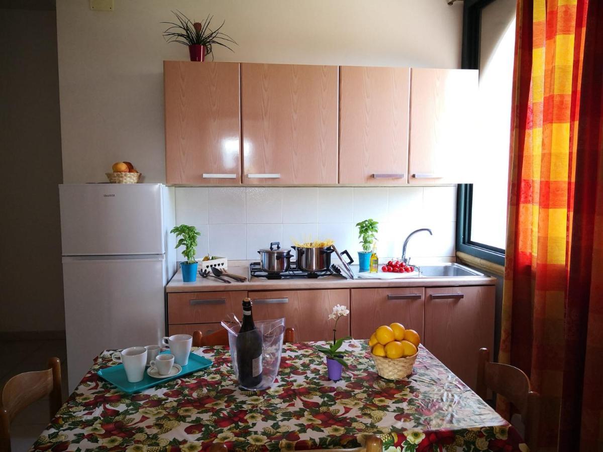 Two-Bedroom Apartment,1015325605:JPEG