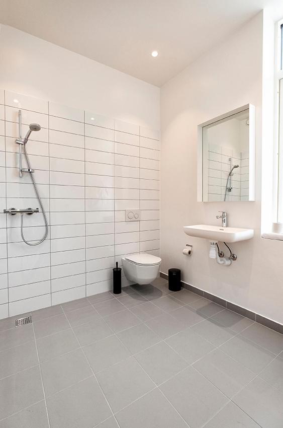 Large Double Room