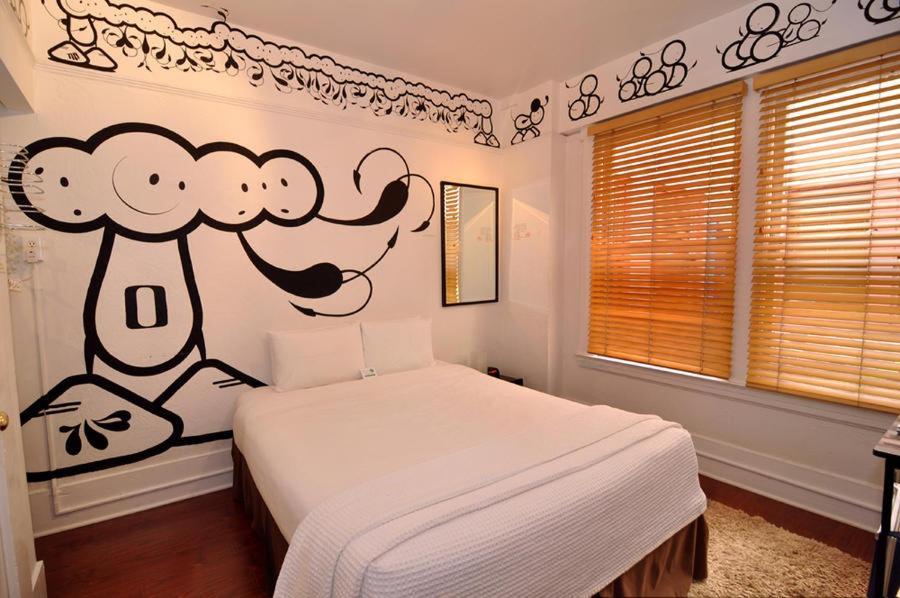 Queen Room with Shared Bathroom