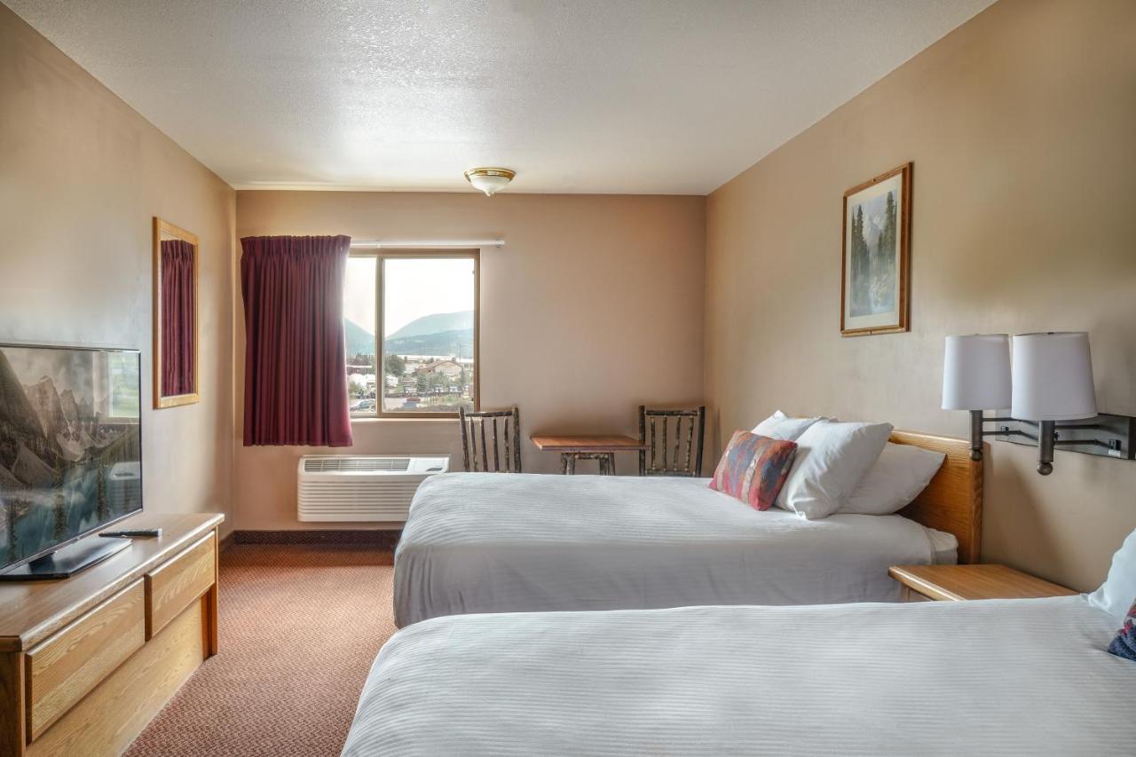 Queen Room with Two Queen Beds