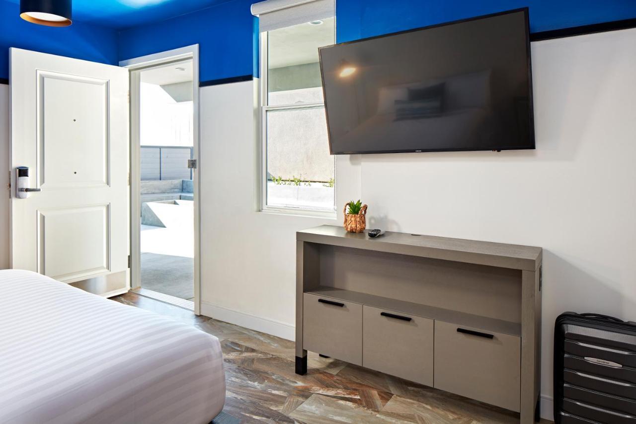 Double Room,1025609467:JPEG