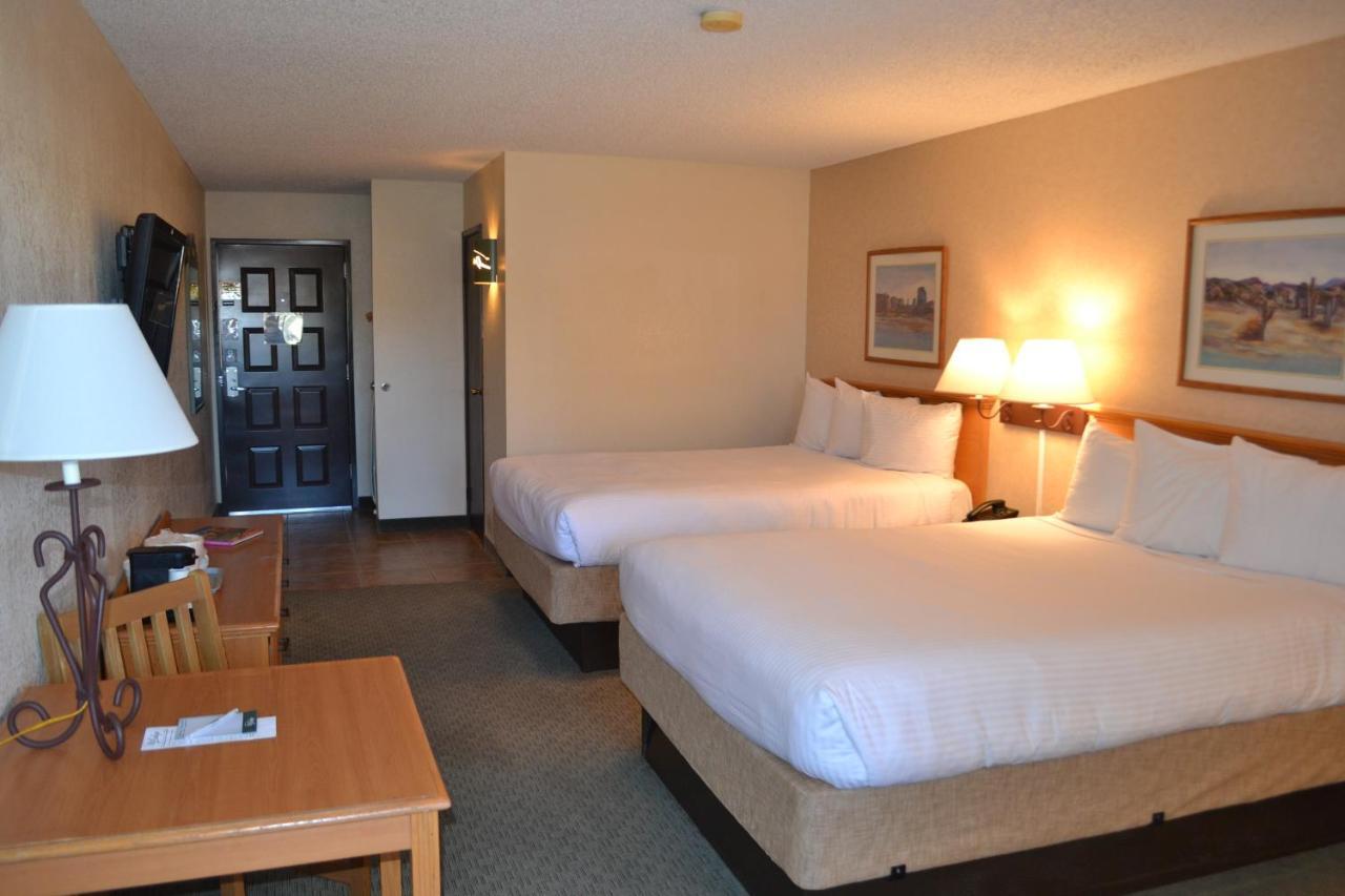 Queen Room with Two Queen Beds