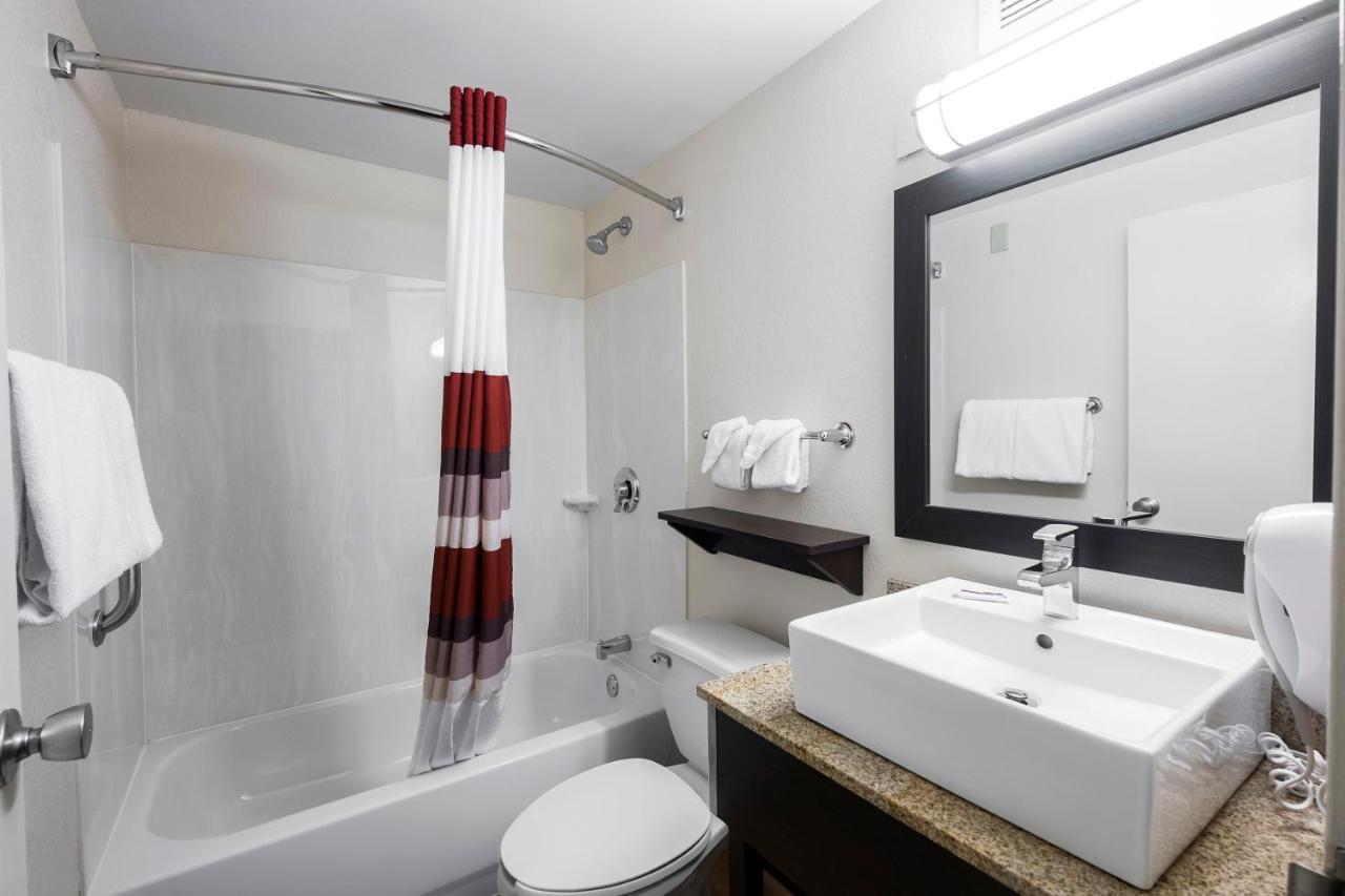 Standard Room with Two Double Beds Smoke Free