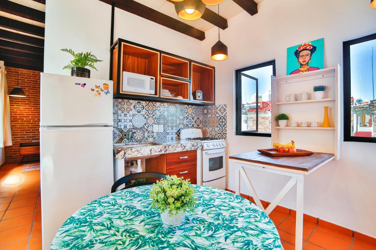 Suite Kitchenette