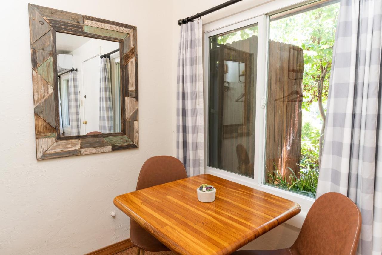 King Room Mountain View