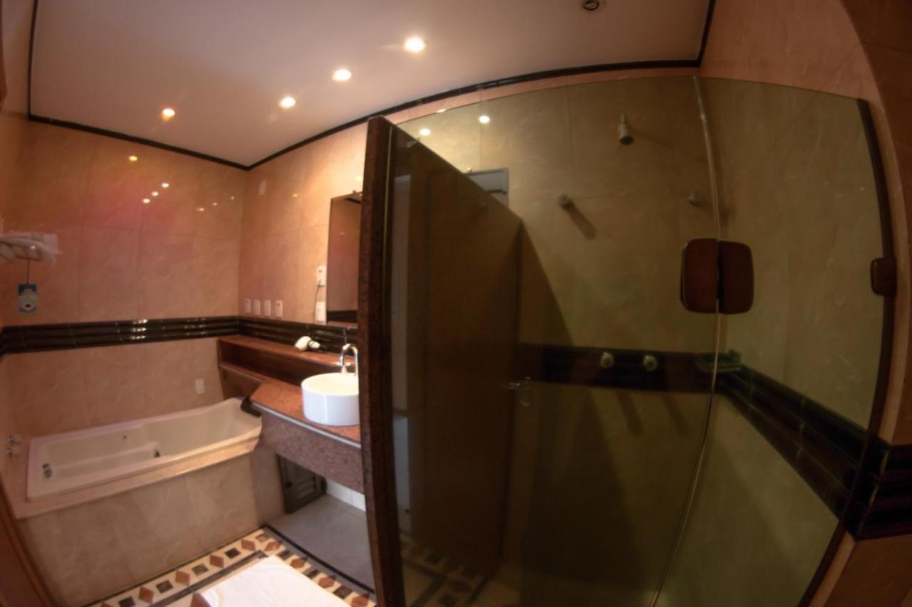 Family Room Bath