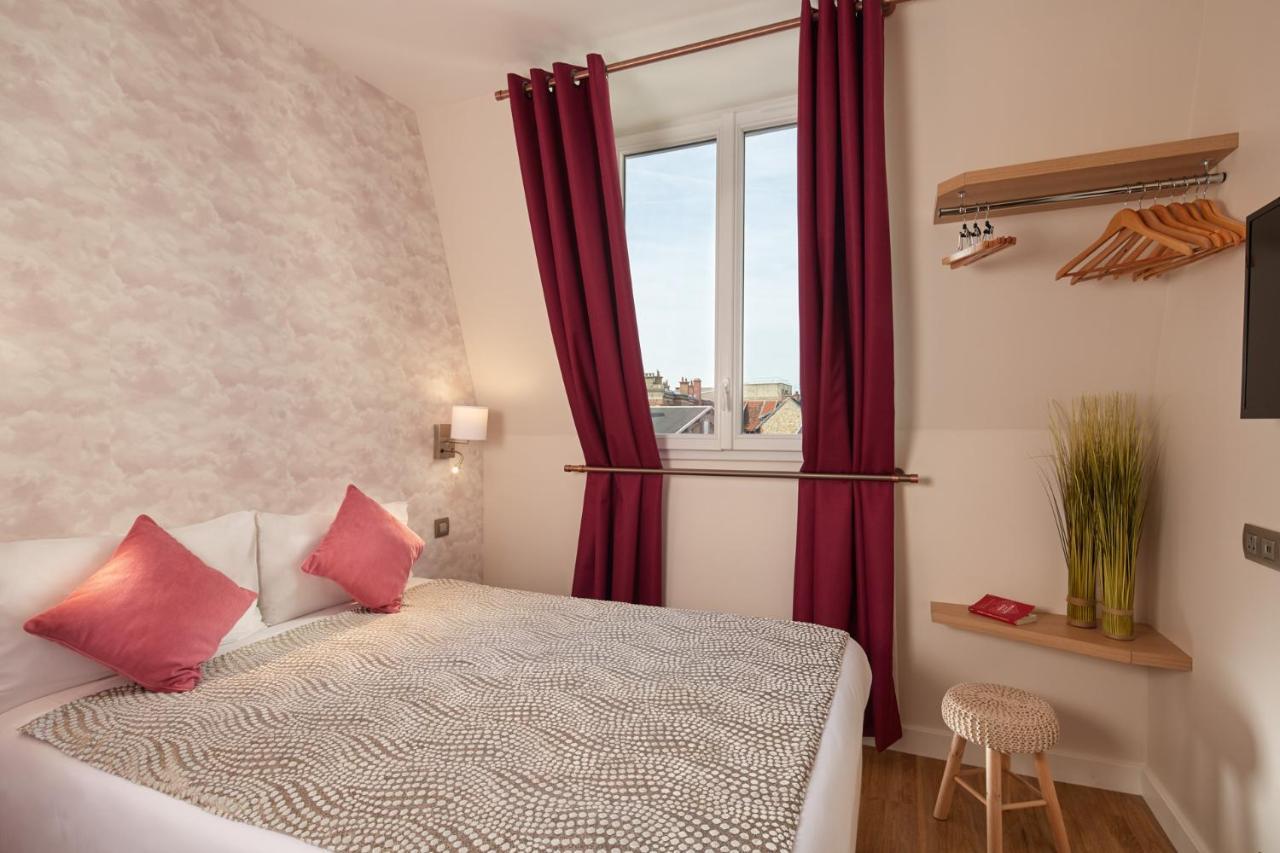 Double Room Garden View