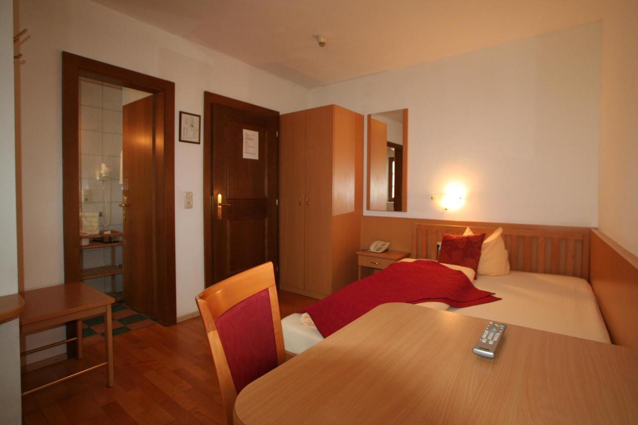 Single Room