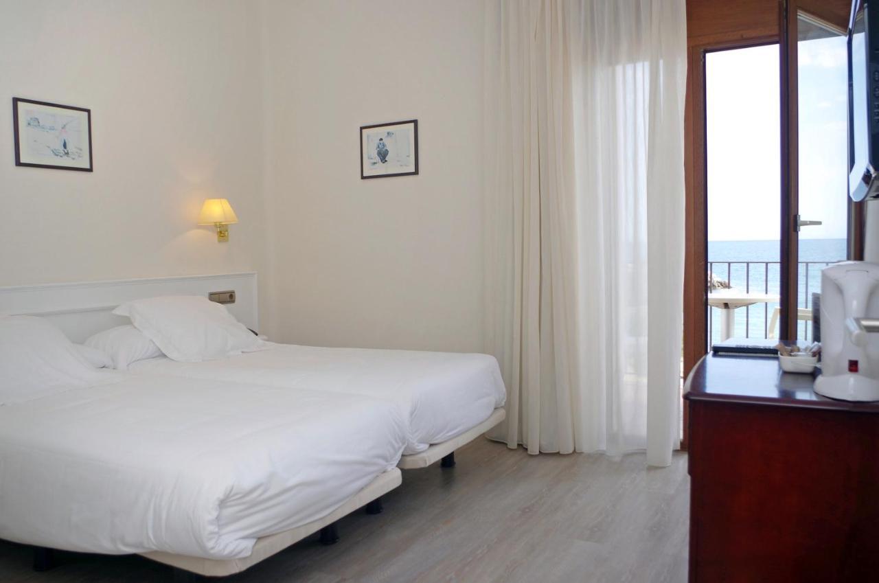 Double or Twin Room View,1031423206:JPEG