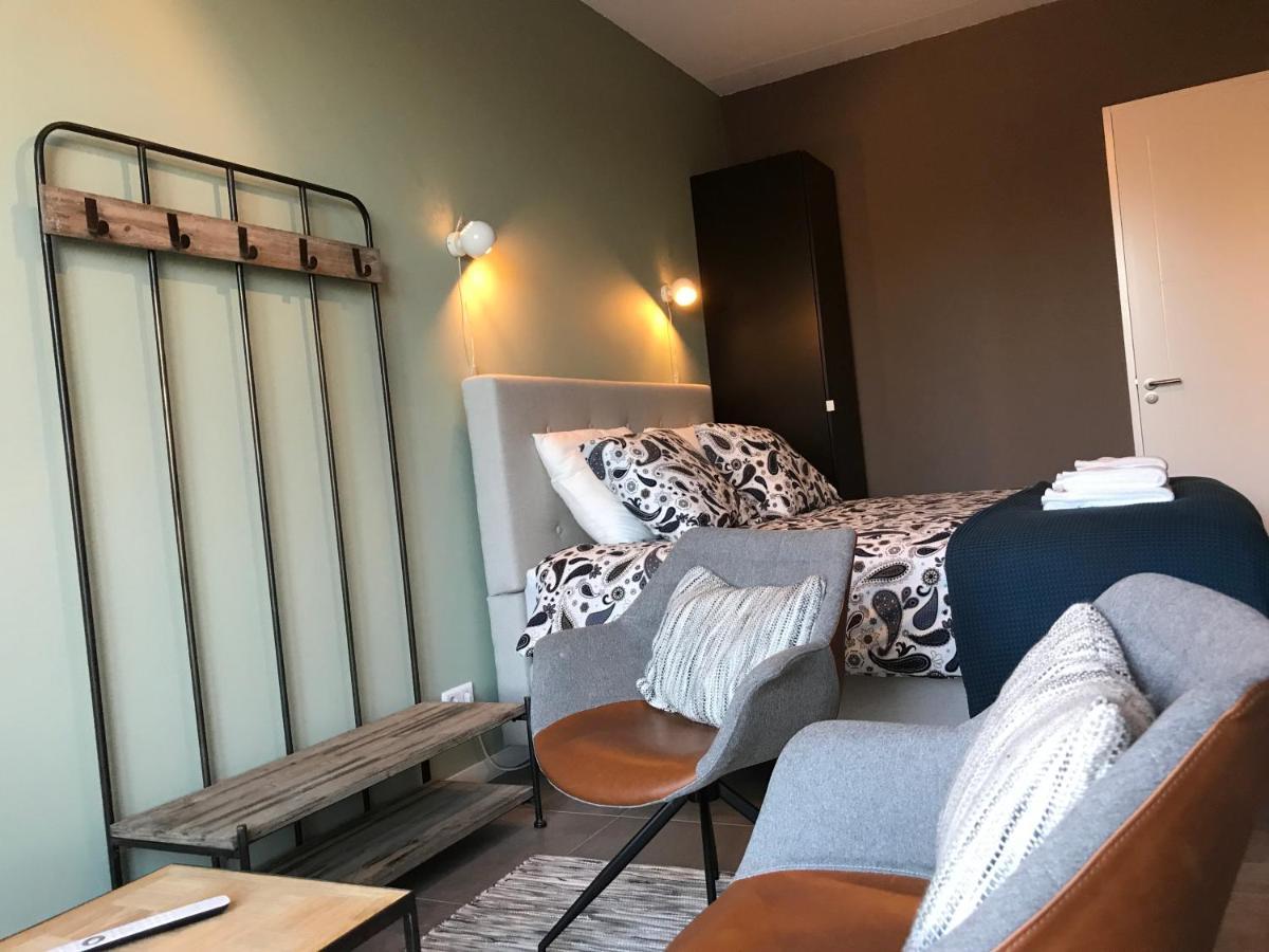 Double Room Private Bathroom