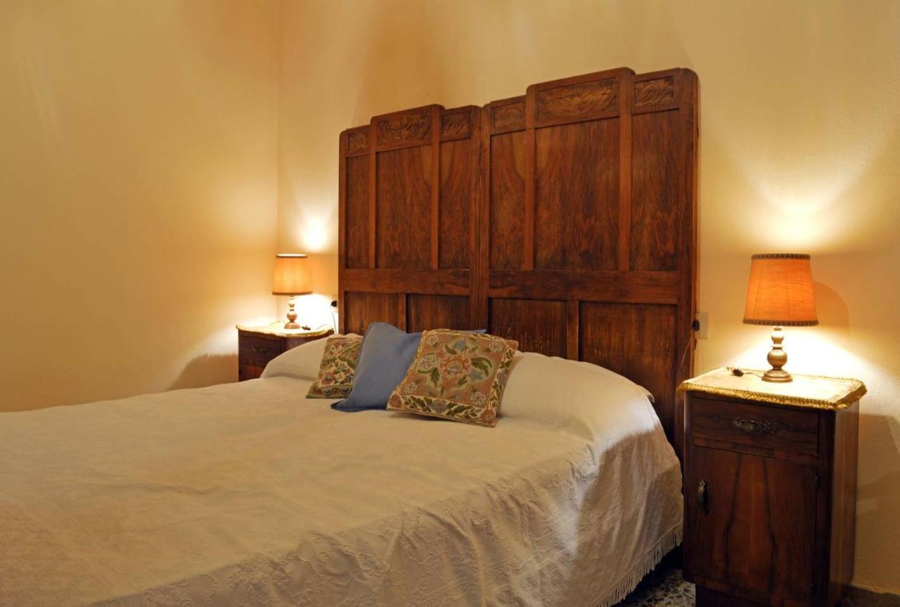 Camera Matrimoniale con Letto Supplementare