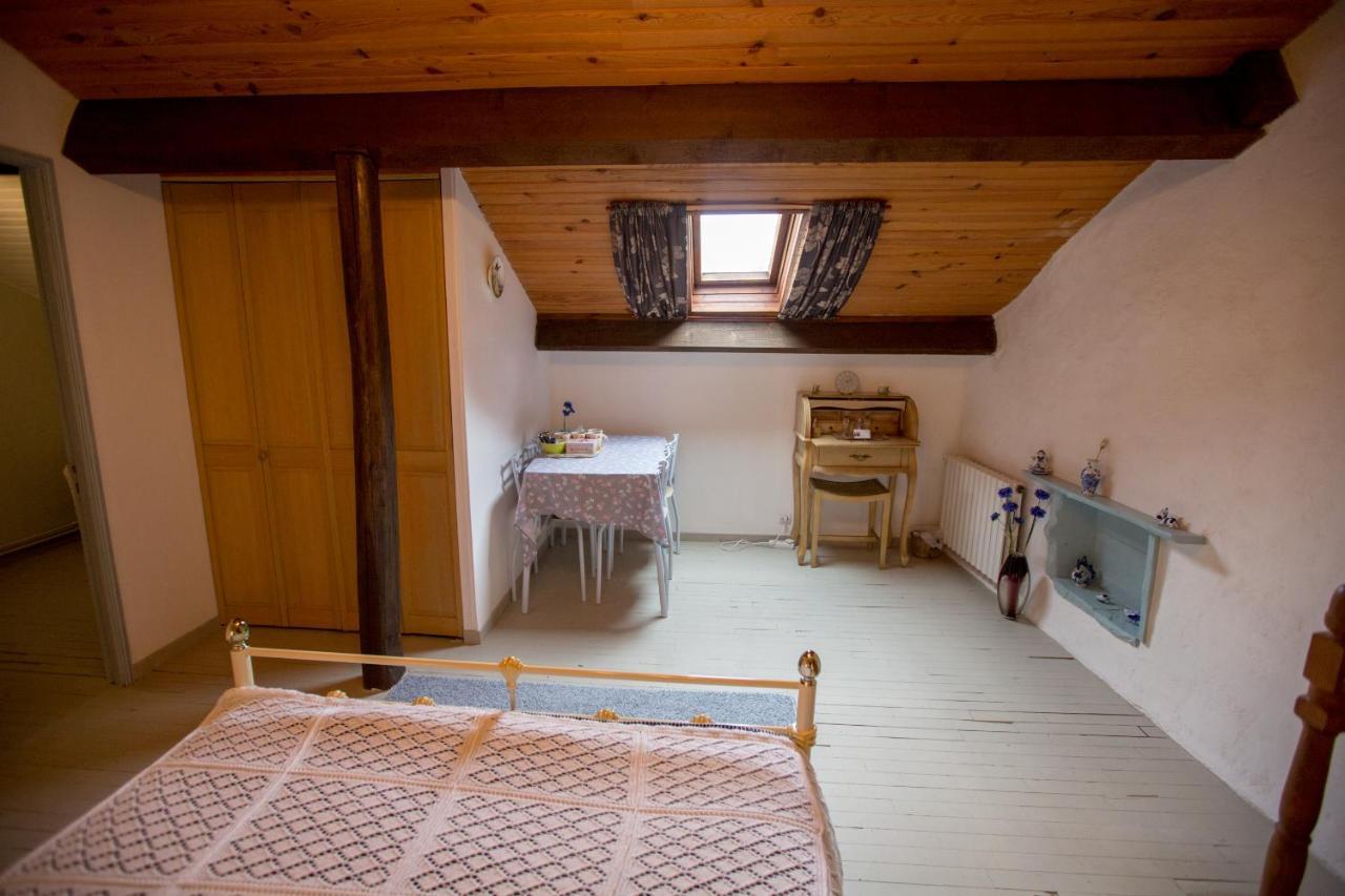Quadruple Room Shower