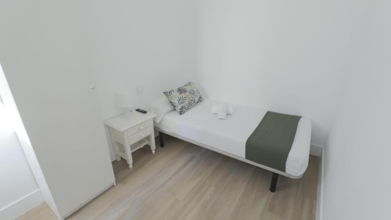 Habitación Individual con baño compartido