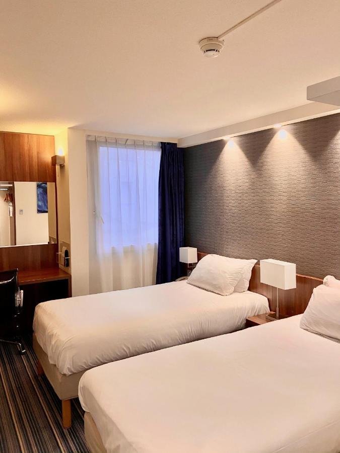 Standard Twin Room,1661631623:JPEG