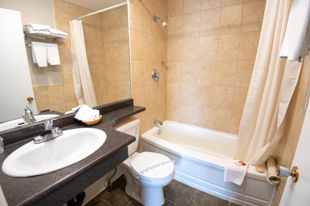 One-Bedroom Suite