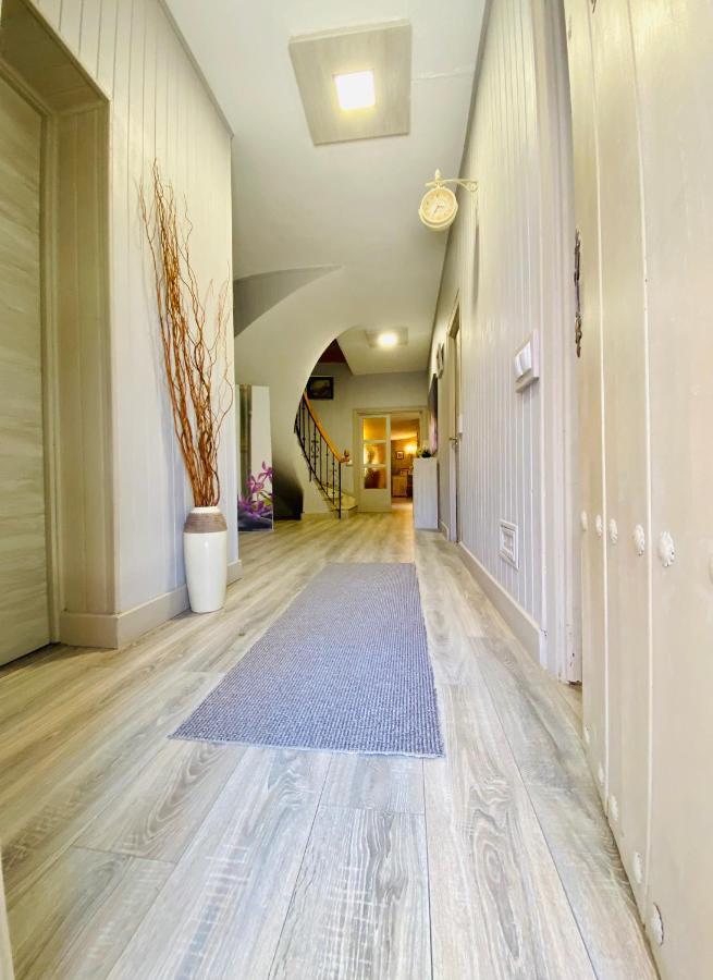 Double Room Private External Bathroom