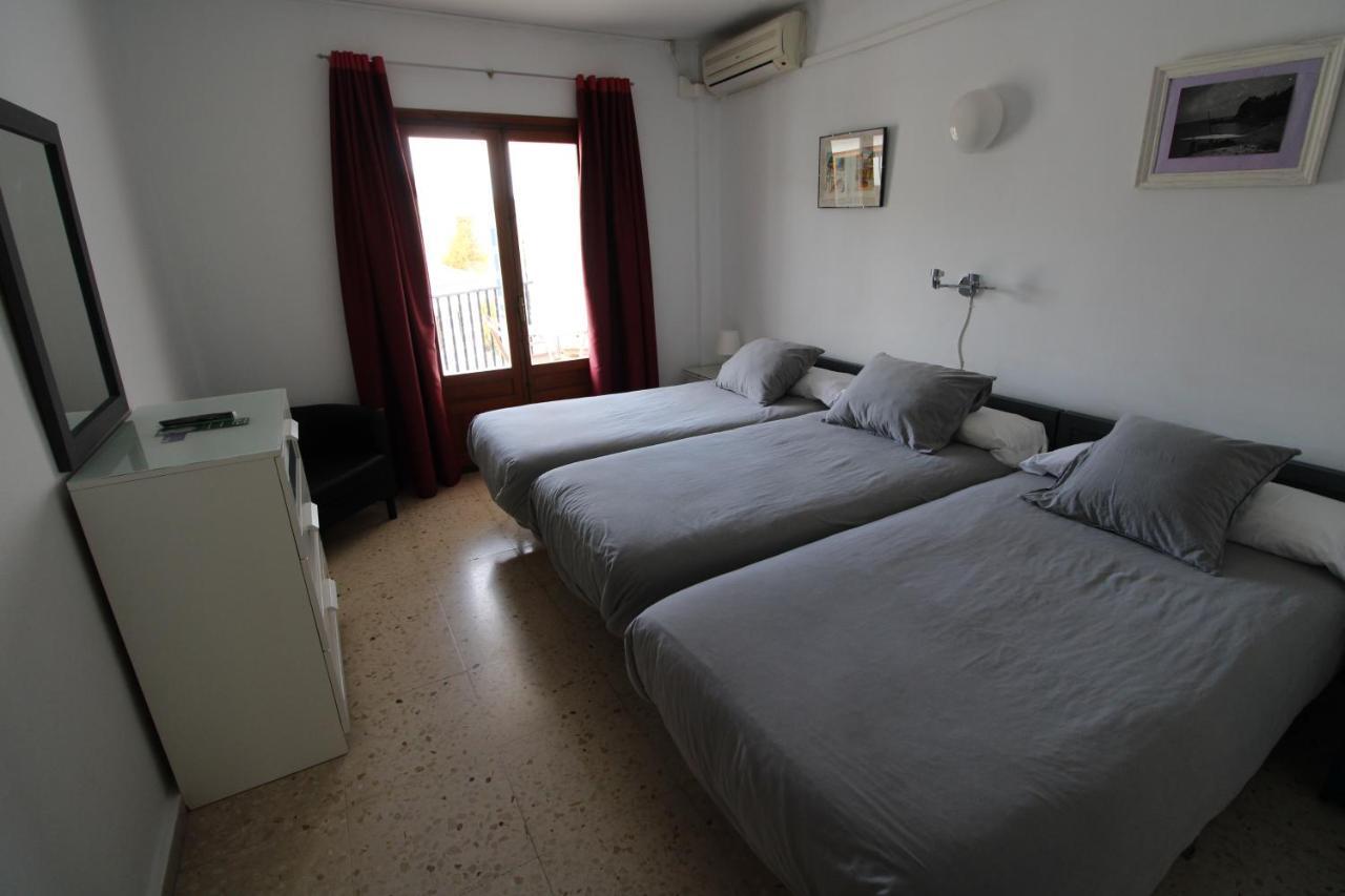 Triple Room 3 Separate beds,1194505387:JPEG