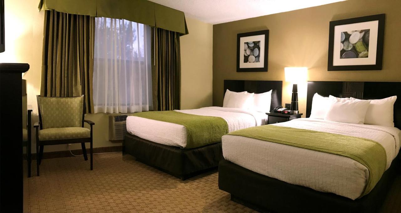 Queen Double Room