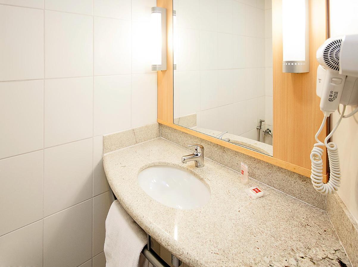 Quarto Duplo Standard