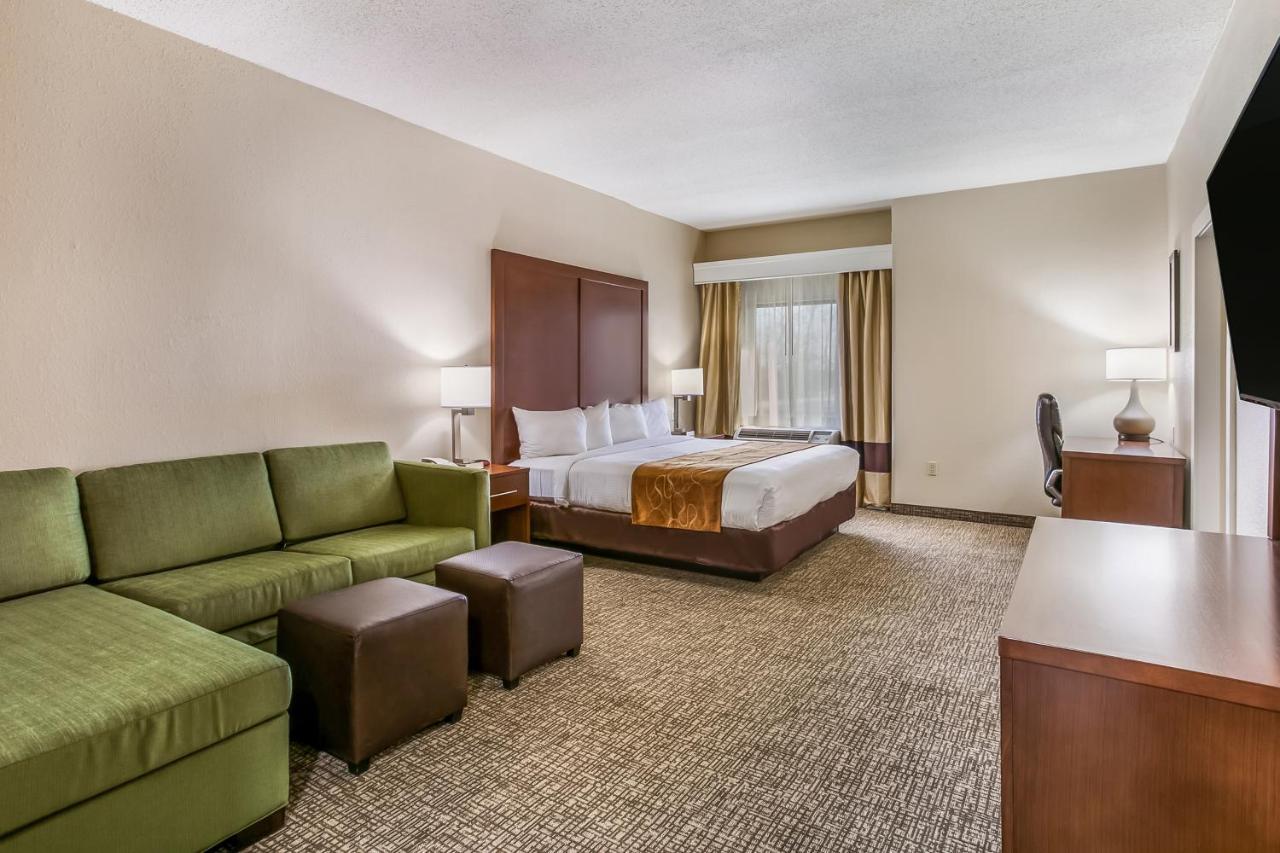 One-Bedroom Suite