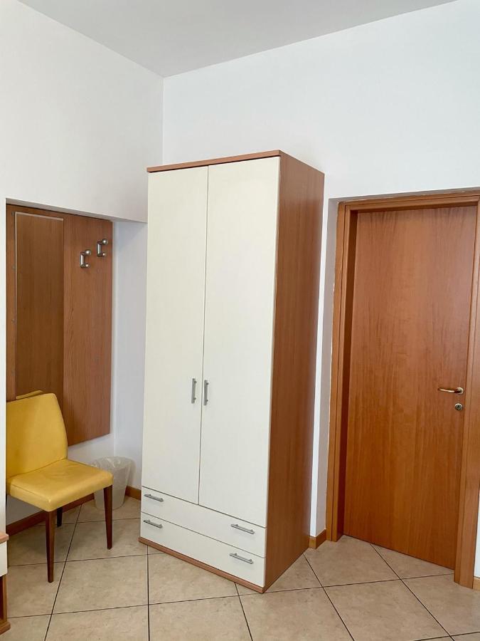 Camera Doppia con Letti Singoli con Bagno Privato