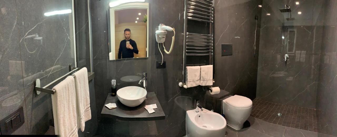 King Room Spa Bath