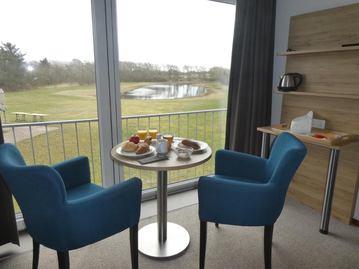 Double Room I