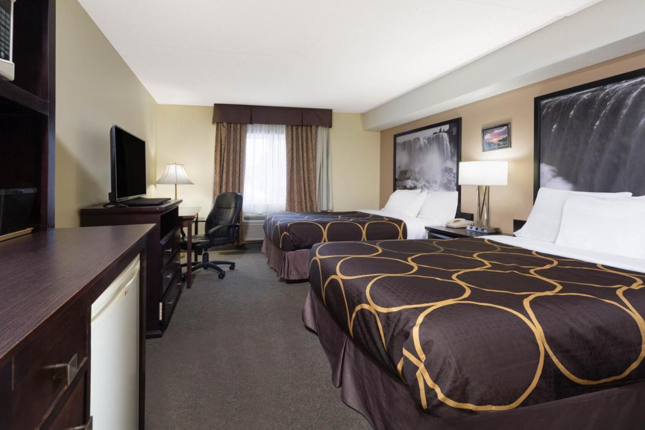 Queen Room with Two Queen Beds - Non-Smoking