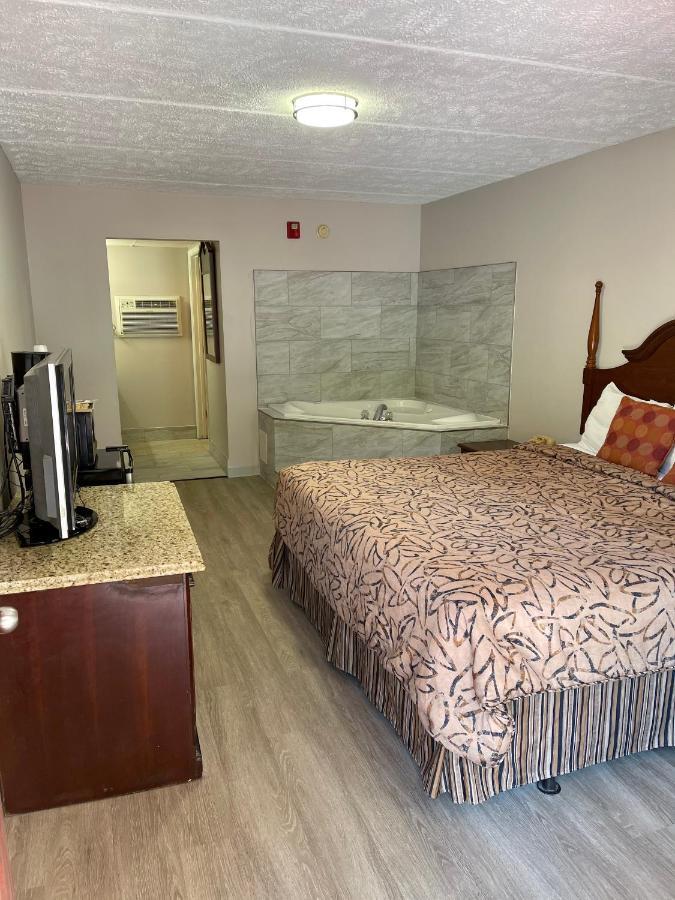 King Room with Spa Bath - Non-Smoking