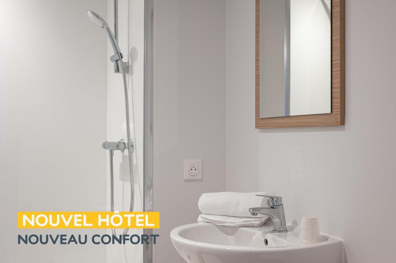 Chambre Standard avec 1 Lit Queen-Size et 2 Lits Simples