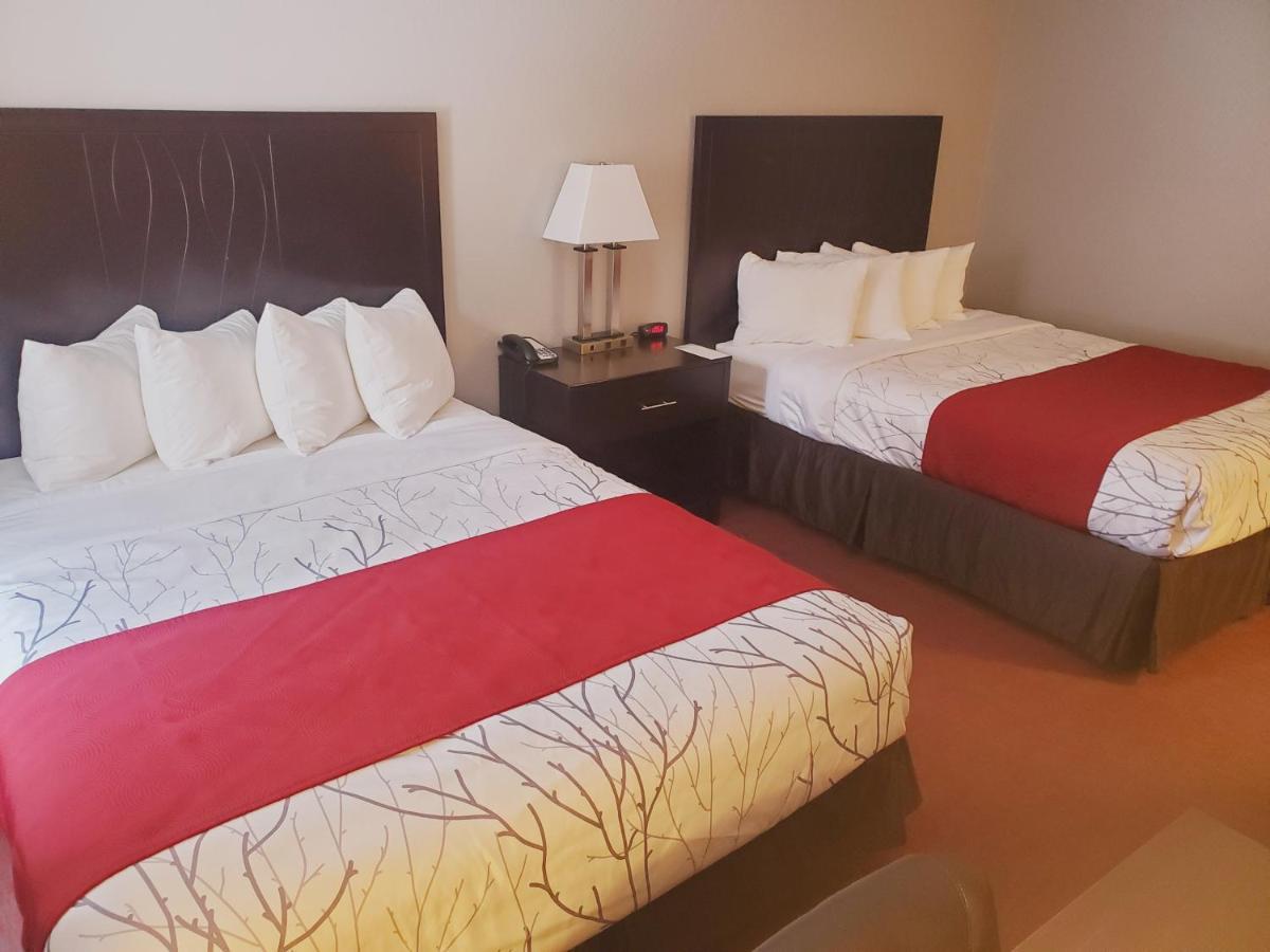 Standard Queen Room with 2 Queen Beds