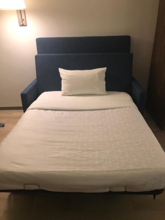 King Suite,1773989223:JPEG