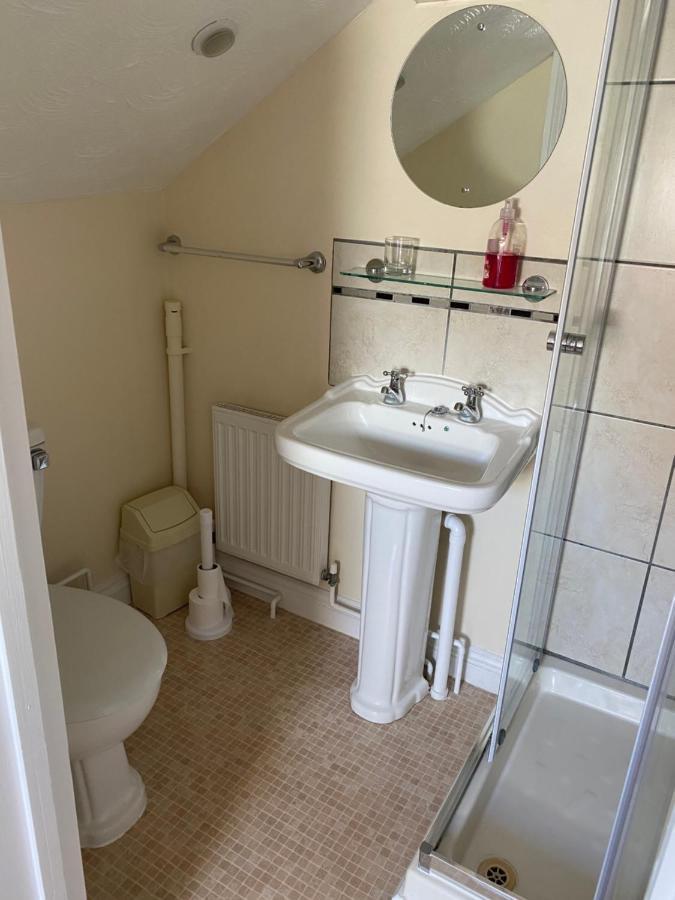 Single Room with Private Bathroom