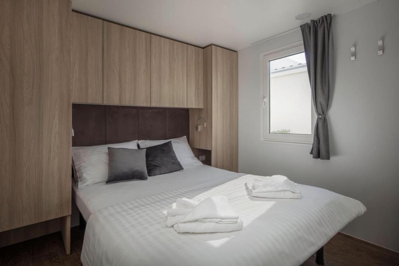 Pinus Mobile Home