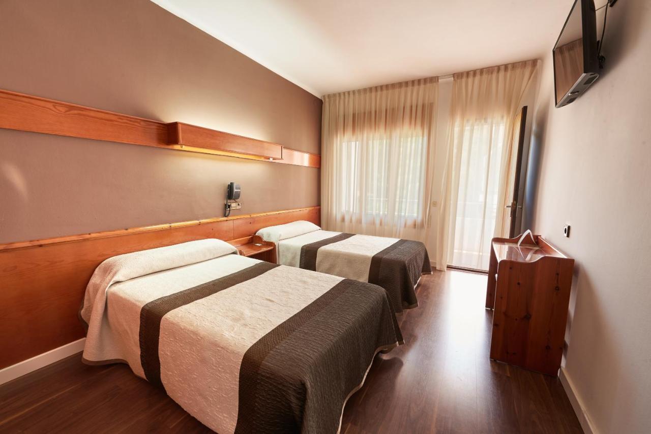 Quadruple Room,1122138453:JPEG