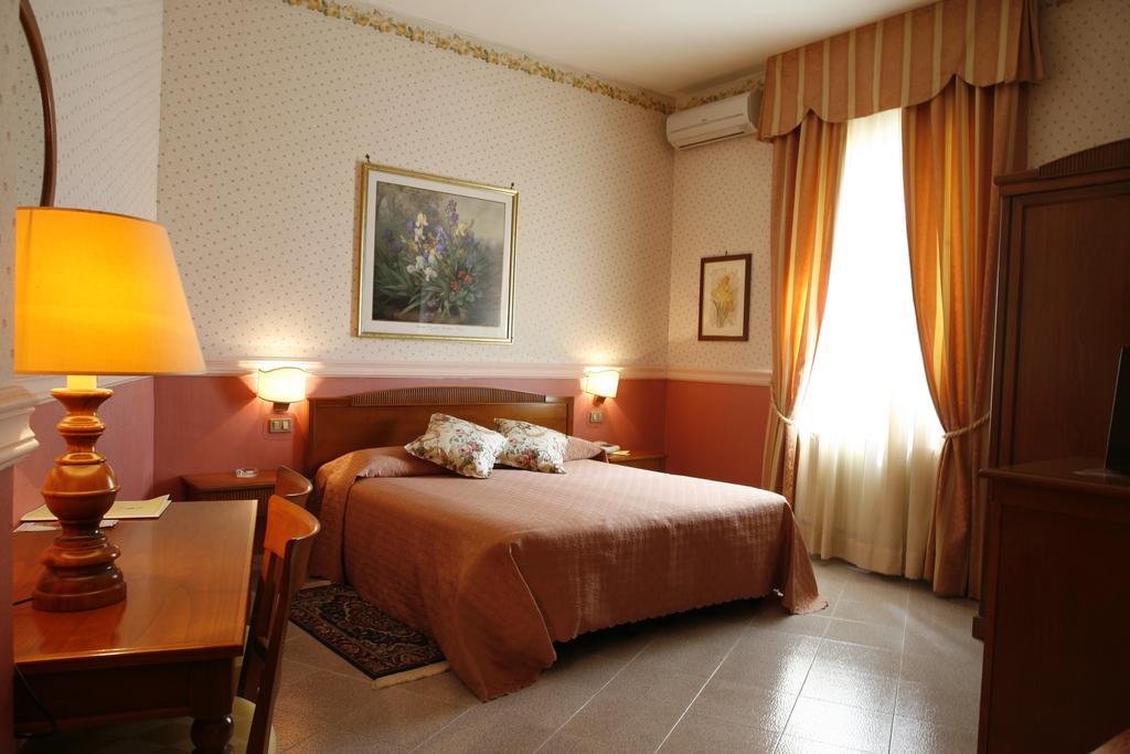 Triple Room,113375474:JPEG