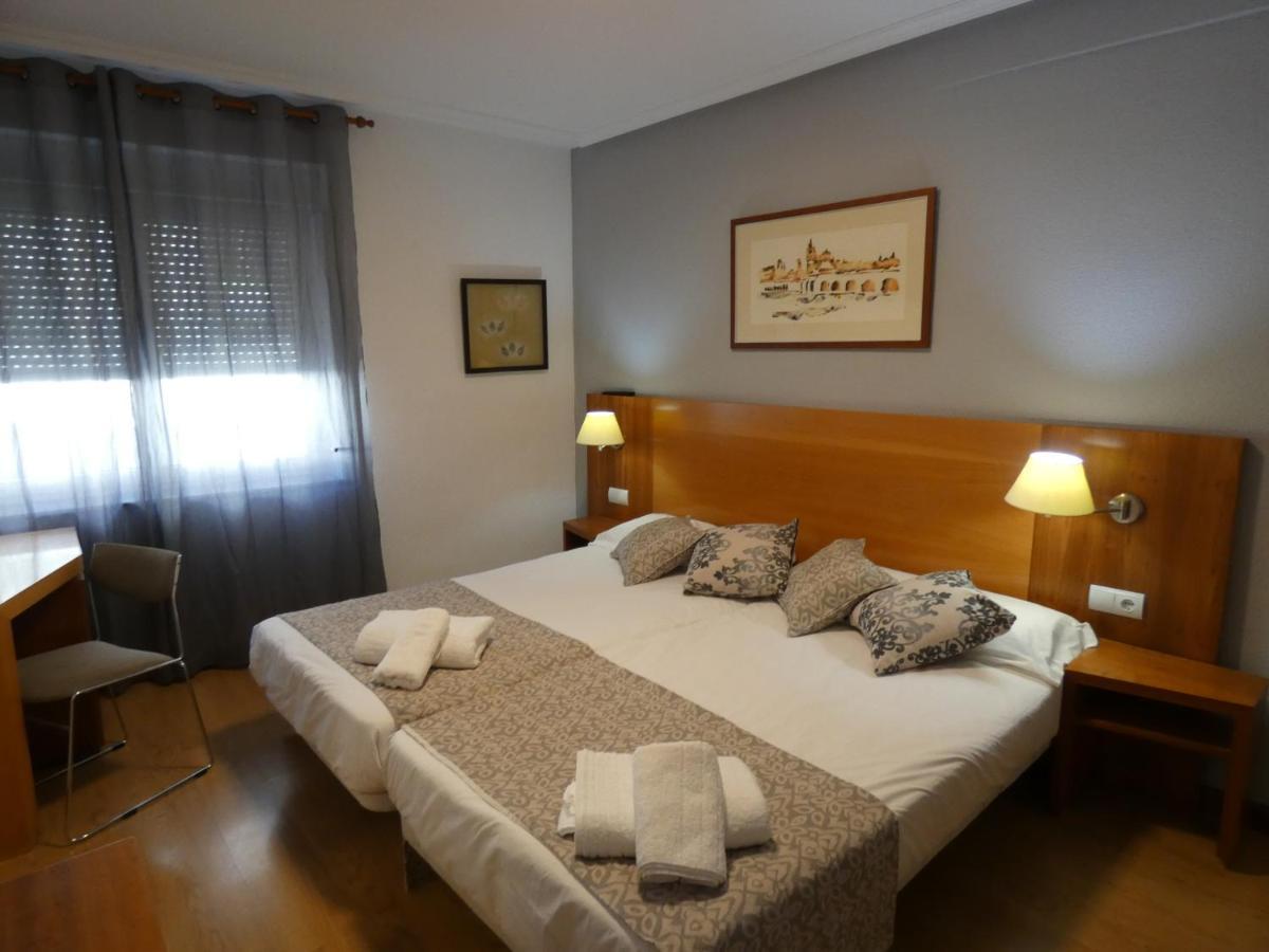 Standard Triple Room,1139383681:JPEG