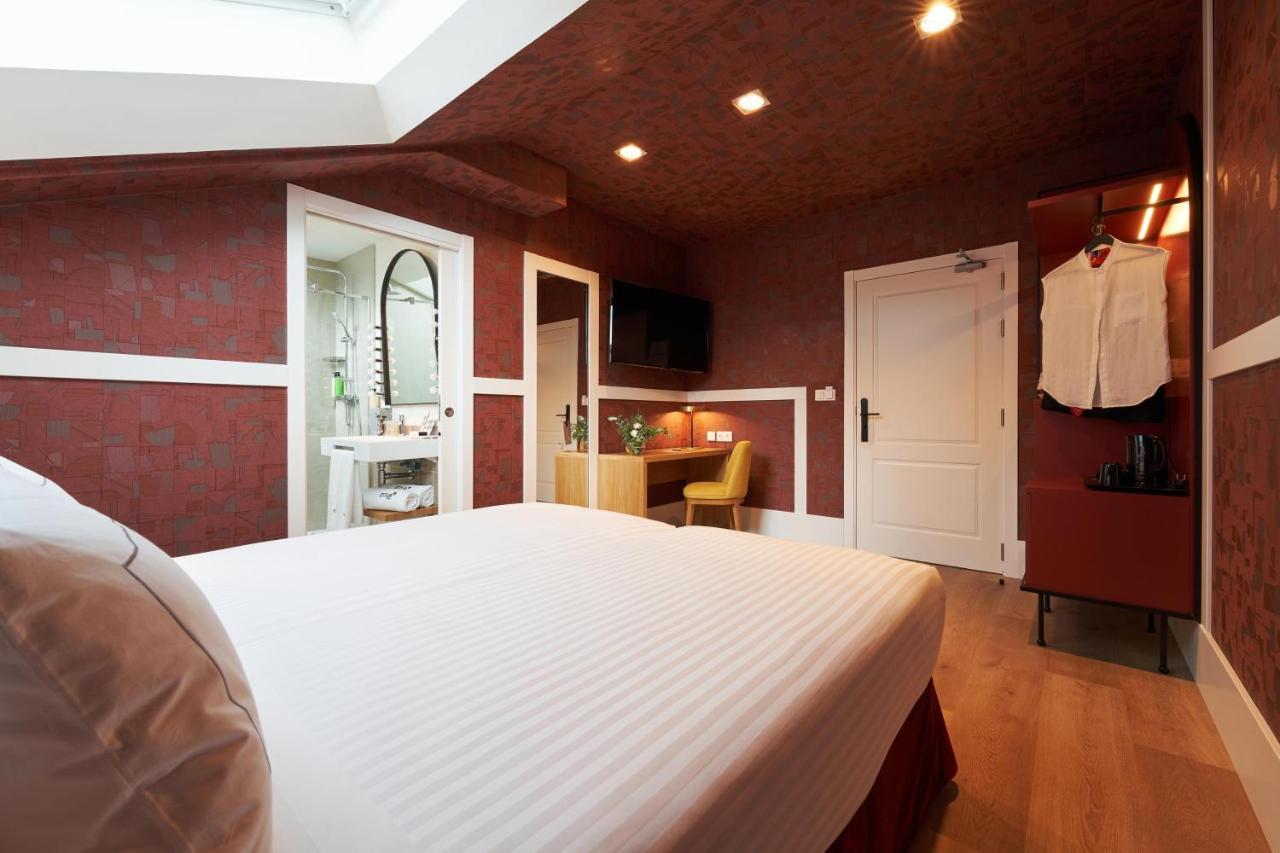 Twin Room Attic,1136805868:JPEG