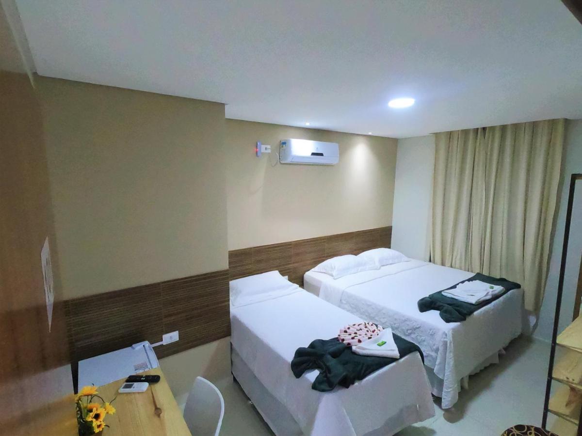 Quarto Triplo Comfort com Chuveiro