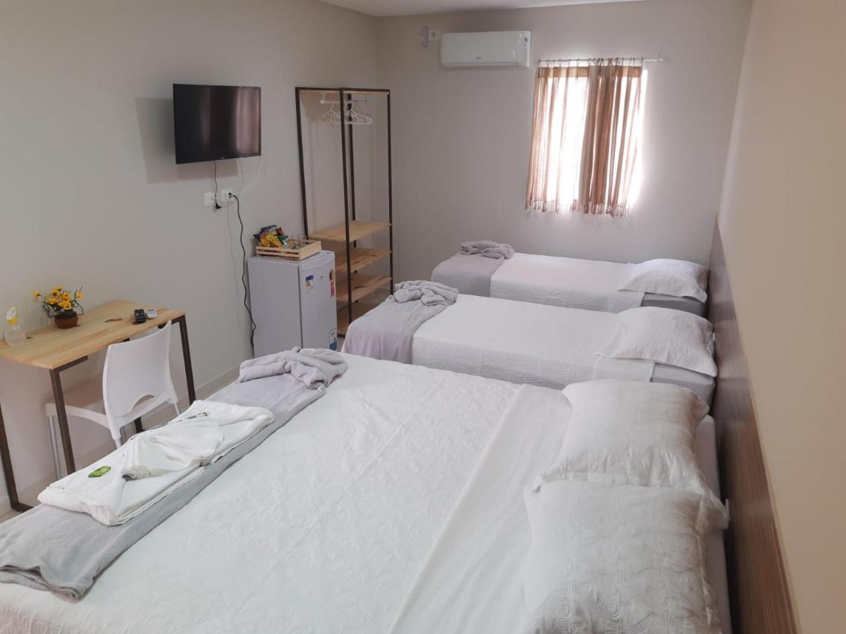 Quarto Quádruplo com Banheiro