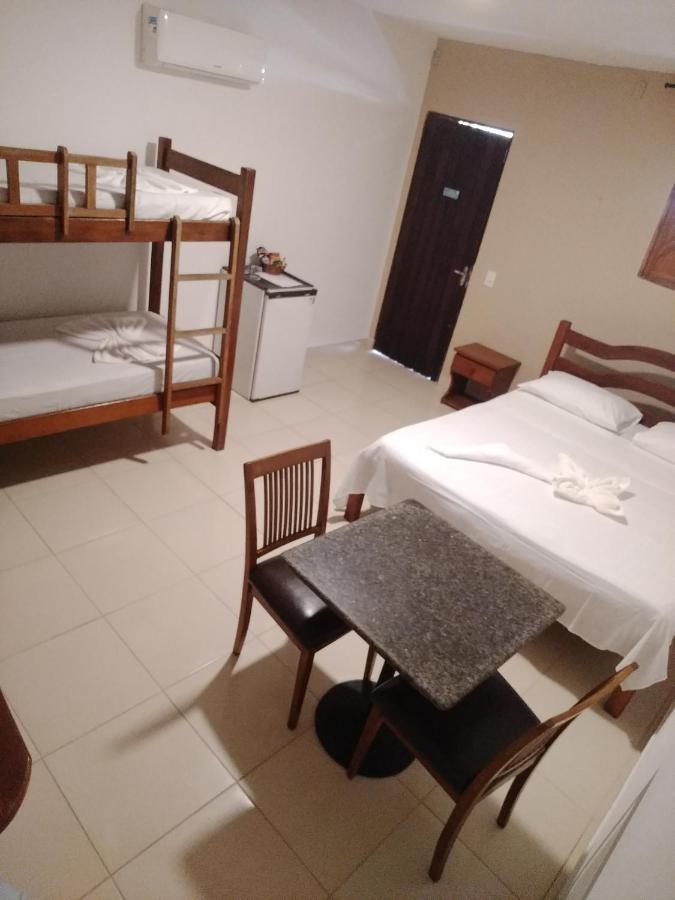 Quarto Quádruplo com Vista do Jardim