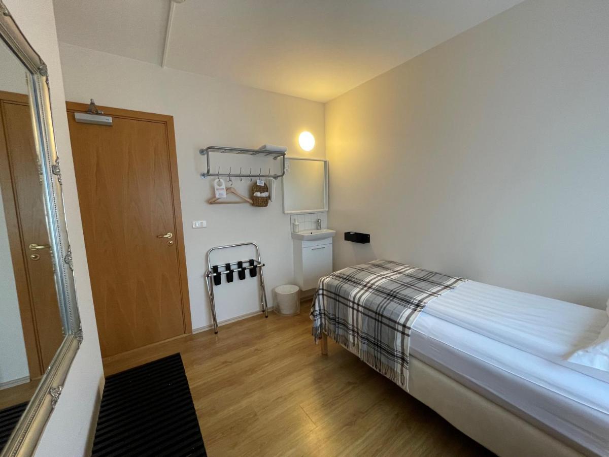 Basic Single Room