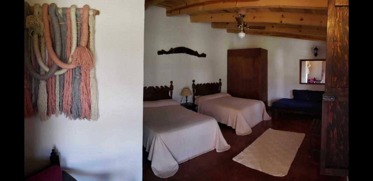 Habitación Doble Deluxe (2 adultos + 1 niño)